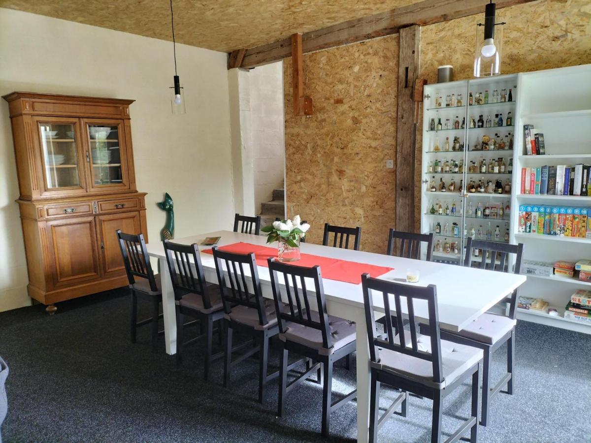 Le Jardin Des Hirondelles Bed and Breakfast Blanzaguet-Saint-Cybard Eksteriør billede